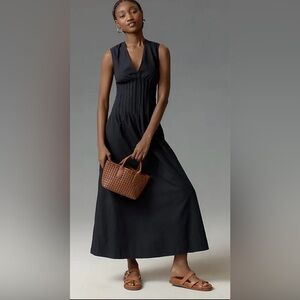 NWOT The Hailey Sleeveless V-Neck Pintuck Midi Dress by Maeve, Size Large